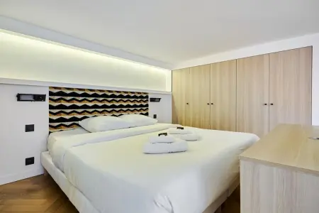 FBG ST MARTIN 236 2, Loft duplex de charme - Centre de Paris - Photo 8