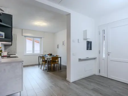 Piazzetta, Appartement 6 personnes à Dongo - Photo 8