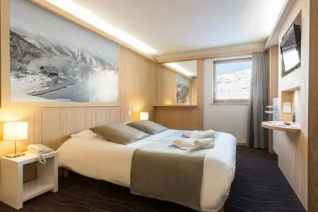 Les Bergers Chambre 2 personnes_C2, Retraite avec piscine et terrasse partagées - Photo 2