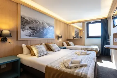 Les Bergers Chambre 3 personnes_C3, Vivre à trois au cœur de Huez - Photo 11
