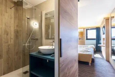Les Bergers Chambre 3 personnes_C3, Vivre à trois au cœur de Huez - Photo 12
