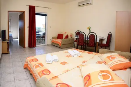 Apartments & Rooms Villa Petra -  One Bedroom Apartment with Balcony and Sea View (A4), Apartments & Rooms Villa Petra - One Bedroom Apartment with Balcony and Sea View - Photo 11