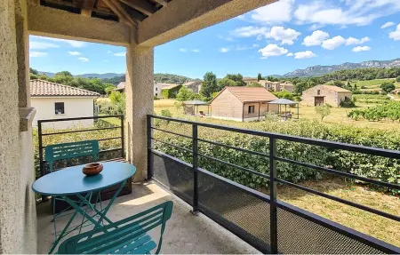 Maison avec piscine, Maison 2 personnes à Salavas - Photo 8