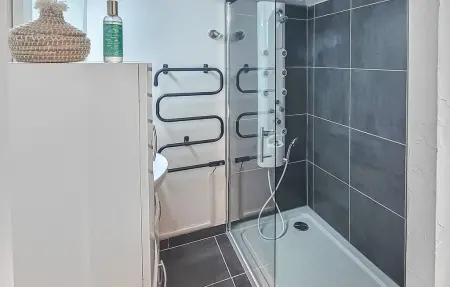 Maison avec piscine, Maison 2 personnes à Salavas - Photo 11