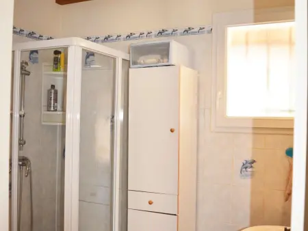 Villa climatisée avec piscine, animaux admis, Maison 6 personnes à Vagnas - Photo 9