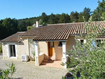 Villa climatisée avec piscine, animaux admis, Maison 6 personnes à Vagnas - Photo 10
