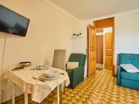 Studio cosy Rez de Chaussée 2 Pers, Animaux admis, Parking, Wifi gratuit - Photo 2