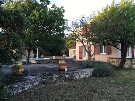 Villa charmante à Cabrières-d'Avignon avec piscine privée - Photo 1