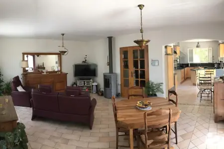 Villa charmante à Cabrières-d'Avignon avec piscine privée - Photo 3