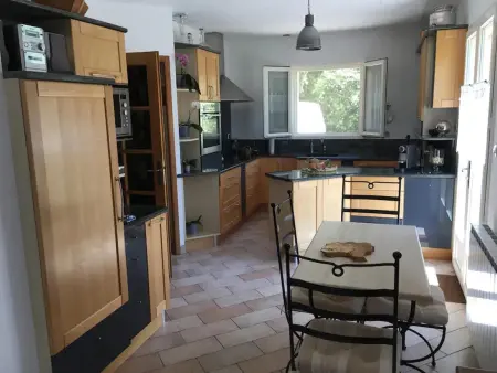 Villa charmante à Cabrières-d'Avignon avec piscine privée - Photo 4
