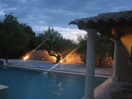 Villa charmante à Cabrières-d'Avignon avec piscine privée - Photo 21