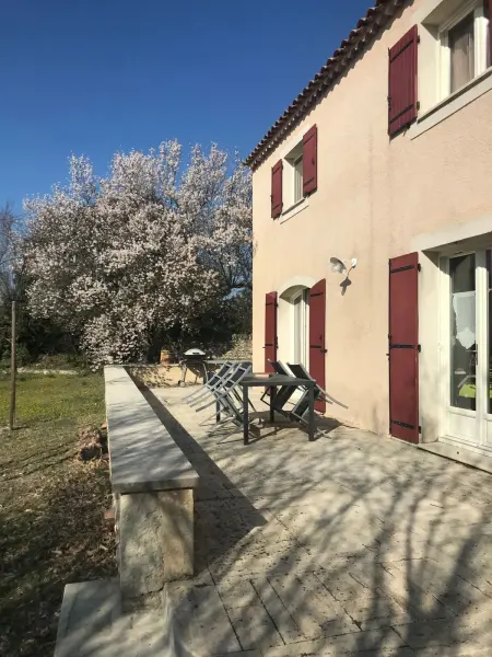 Villa charmante à Cabrières-d'Avignon avec piscine privée - Photo 22
