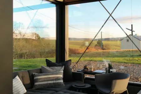 Arduenna Silva, Maison au design moderne avec sauna - Photo 1