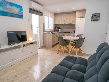 Appartement élégant à Blanes pour 3 personnes - Proche mer, climatisé, Wi-Fi, cuisine équipée - Photo 1