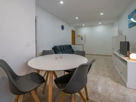 Appartement élégant à Blanes pour 3 personnes - Proche mer, climatisé, Wi-Fi, cuisine équipée - Photo 5