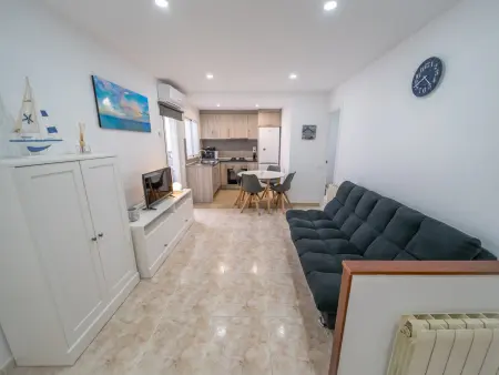 Appartement élégant à Blanes pour 3 personnes - Proche mer, climatisé, Wi-Fi, cuisine équipée - Photo 8