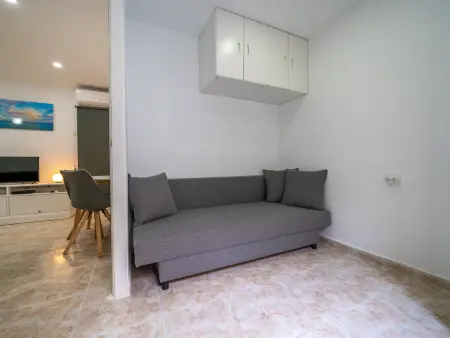Appartement élégant à Blanes pour 3 personnes - Proche mer, climatisé, Wi-Fi, cuisine équipée - Photo 13