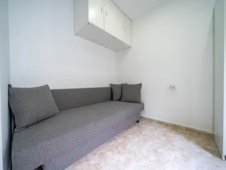 Appartement élégant à Blanes pour 3 personnes - Proche mer, climatisé, Wi-Fi, cuisine équipée - Photo 14
