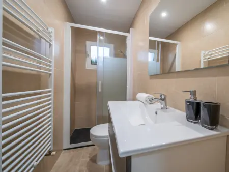 Appartement élégant à Blanes pour 3 personnes - Proche mer, climatisé, Wi-Fi, cuisine équipée - Photo 19