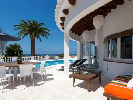 Strandnahe Villa German mit großer Poolterrasse - Photo 5