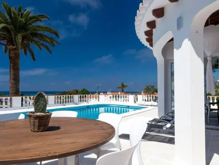 Strandnahe Villa German mit großer Poolterrasse - Photo 9