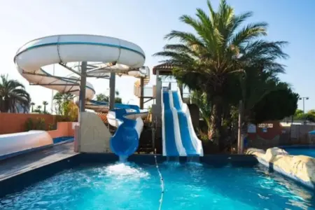 Bungalow moderne à Canet-en-Roussillon - 40 m² - Piscine - Photo 9