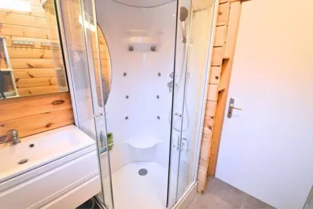 MANDOLINE, Chalet ardennais avec balcon et sauna - Photo 15