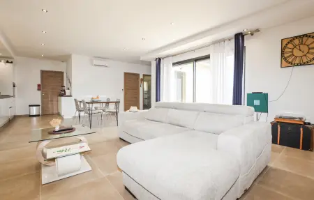 Villa spacieuse avec piscine, Maison 4 personnes à Prunelli Di Fumorbo - Photo 3