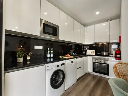 Appartement Moderne au Cœur de Faro, Appartement 4 personnes à Faro - Photo 1