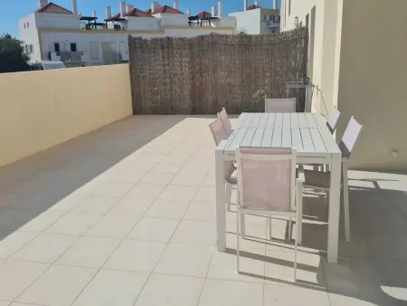 Appartement moderne à Cabanas de Tavira avec piscine et parking - Photo 4