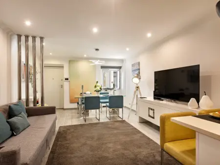 Maison Élégante au Coeur de Faro avec Internet Haut Débit - Photo 4