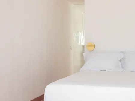 T2 Sophistiqué avec Piscine Privée au Cœur de Faro - Photo 13