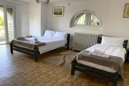 Grande Maison et piscine privée, Magnifique villa familiale près de la rivière Cèze - Photo 24