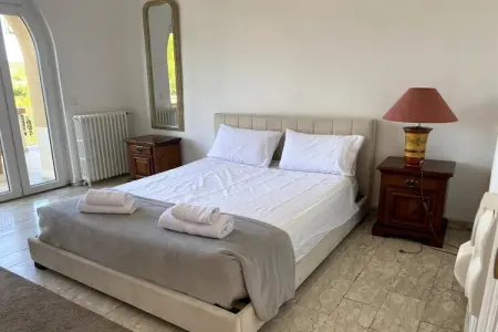 Grande Maison et piscine privée, Magnifique villa familiale près de la rivière Cèze - Photo 25