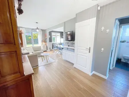 Appartement rez-de-chaussée, proche mer, Appartement 4 personnes à Jullouville - Photo 2