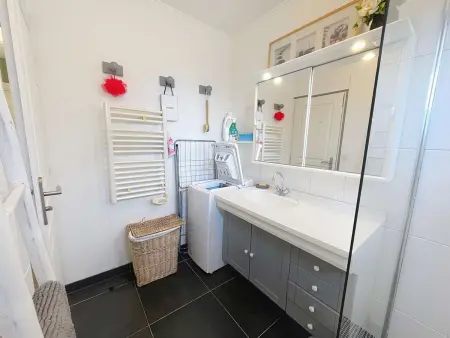 Appartement rez-de-chaussée, proche mer, Appartement 4 personnes à Jullouville - Photo 9