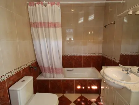 Villa avec piscine et clim - 12 pers., Villa 12 personnes à Miami Platja - Photo 24