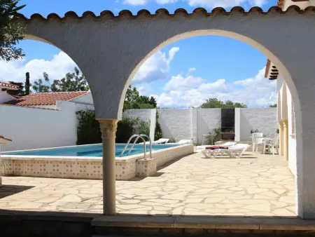 Villa familiale avec piscine privée - 10 pers., Villa 8 personnes à Miami Platja - Photo 4