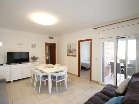 Appartement avec climatisation, 6-8 pers., proche plages - Photo 4
