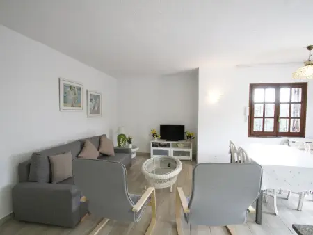 Maison avec jardin privé, 3 ch. - vue mer, Maison 7 personnes à Miami Platja - Photo 8