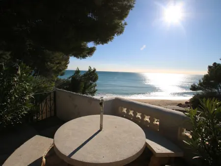 Villa avec piscine privée, clim et vue mer, Villa 6 personnes à Miami Platja - Photo 6