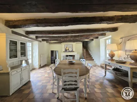 Maison avec piscine privée - Périgord Noir, Gite 8 personnes à Savignac de Miremont - Photo 5