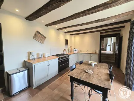 Maison avec piscine privée - Périgord Noir, Gite 8 personnes à Savignac de Miremont - Photo 6