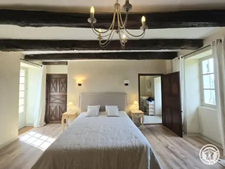 Maison avec piscine privée - Périgord Noir, Gite 8 personnes à Savignac de Miremont - Photo 9
