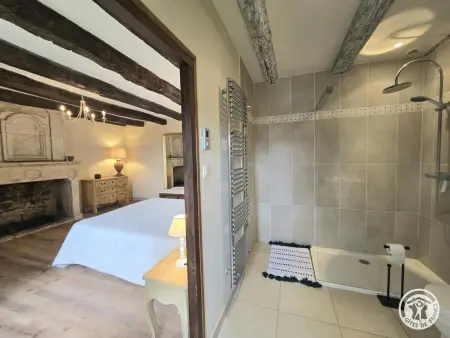 Maison avec piscine privée - Périgord Noir, Gite 8 personnes à Savignac de Miremont - Photo 10