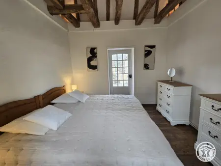 Maison avec piscine privée - Périgord Noir, Gite 8 personnes à Savignac de Miremont - Photo 25