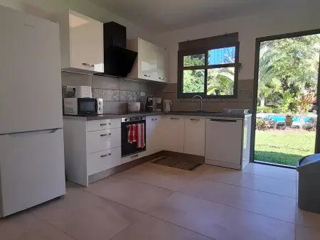 Villa avec Spa Privatif et Terrasse à Saint-Philippe - Photo 7