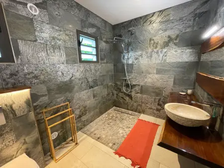 Villa avec Spa Privatif et Terrasse à Saint-Philippe - Photo 21