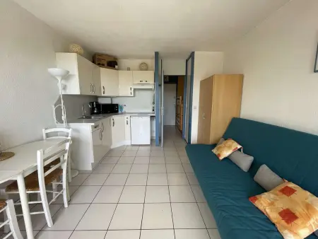 Studio cabine avec piscine proche plage et commerces - Photo 3
