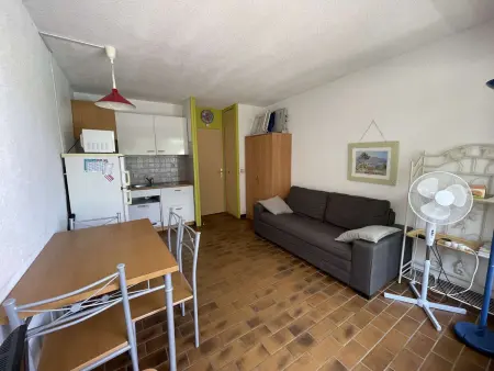 Studio Cabine avec Piscine, Parking Privé, Proche Plage - La Grande Motte - Photo 3